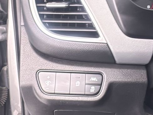 Used 2023 Kia Seltos LX image 31