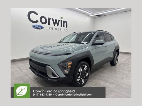 Used 2025 Hyundai Kona SEL image 1