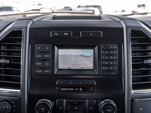 Used 2015 Ford F150 XLT w/ Equipment Group 301A Mid AWD/4WD image 29