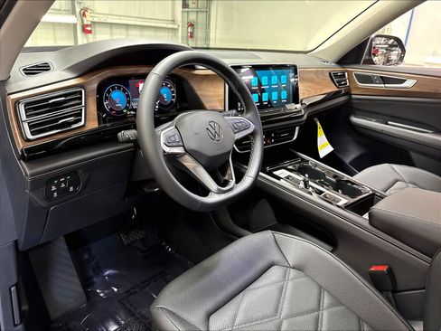 New 2026 Volkswagen Atlas SE AWD/4WD image 7