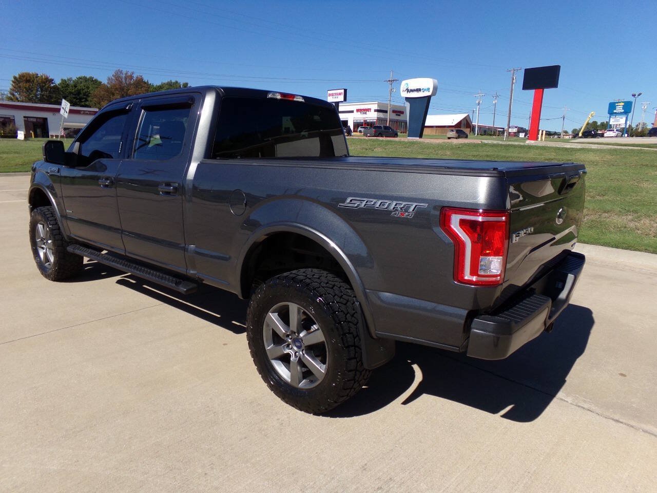 Used 2016 Ford F150 XLT w/ Equipment Group 301A Mid AWD/4WD image 18