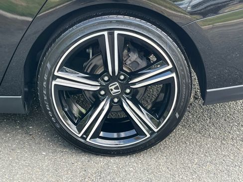 Used 2023 Honda Accord Sport image 27