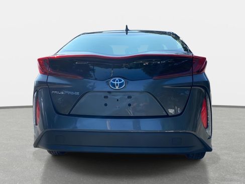 Used 2017 Toyota Prius Prime Plus image 4