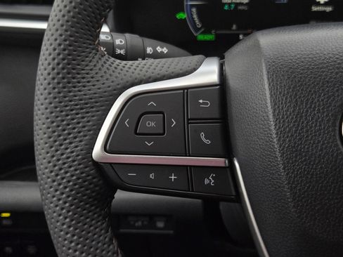 Certified 2026 Toyota Sienna Limited AWD/4WD image 22