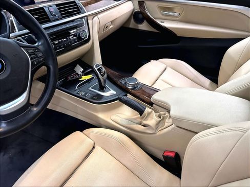 Used 2019 BMW 430i Coupe w/ Convenience Package RWD image 19