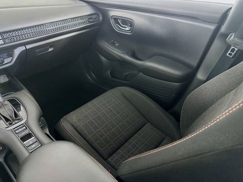 Used 2023 Honda HR-V Sport image 29