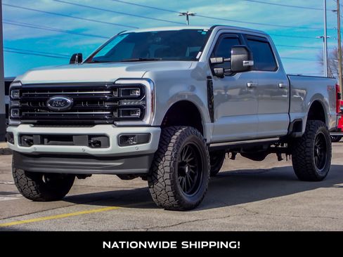 Used 2025 Ford F250 Platinum image 4