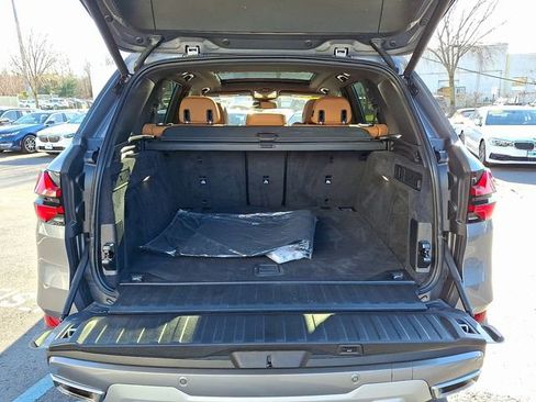 Used 2024 BMW X5 xDrive40i w/ Premium Package image 27