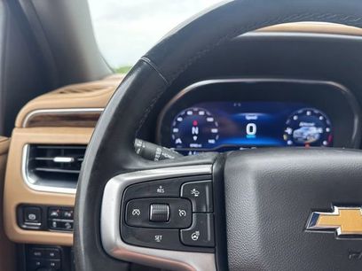 Used 2024 Chevrolet Suburban Premier w/ Premium Package 2