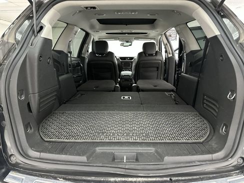 Used 2017 Chevrolet Traverse Premier AWD/4WD image 27