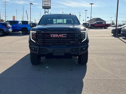 New 2026 GMC Sierra 1500 AT4X image 9