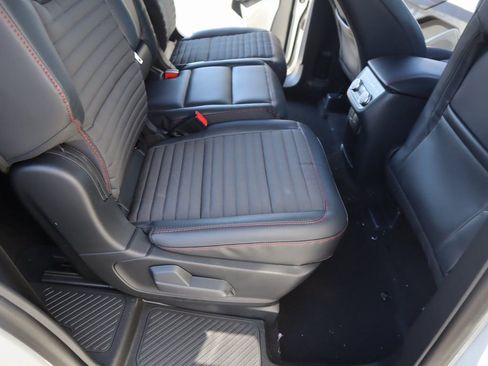 New 2026 Ford Explorer ST-Line image 16