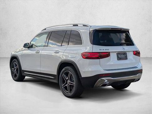 New 2026 Mercedes-Benz GLB 250 image 7