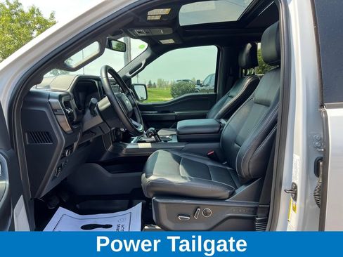 Used 2025 Ford F150 Lariat w/ Equipment Group 502A High AWD/4WD image 9