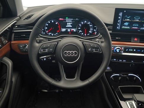 Used 2023 Audi A4 2.0T Premium w/ Convenience Package image 9