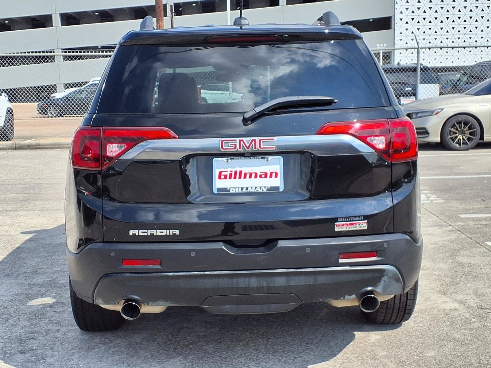 Used 2017 GMC Acadia SLT AWD/4WD image 24
