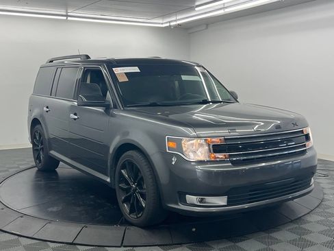 Used 2019 Ford Flex SEL w/ Equipment Group 202A FWD image 3