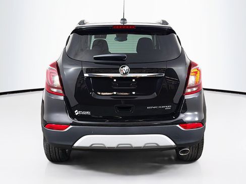 Used 2022 Buick Encore Preferred w/ Safety Package image 7