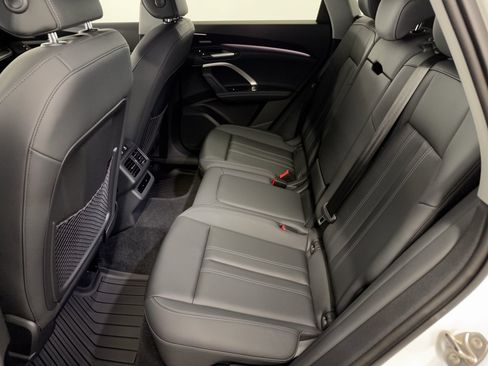Used 2026 Audi Q5 Premium Plus AWD/4WD image 25