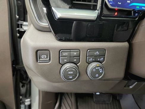 New 2026 Chevrolet Silverado 1500 LT w/ Z71 Off-Road Package AWD/4WD image 31