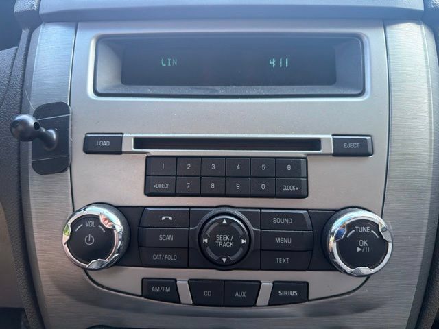 Used 2010 Ford Fusion S FWD image 25