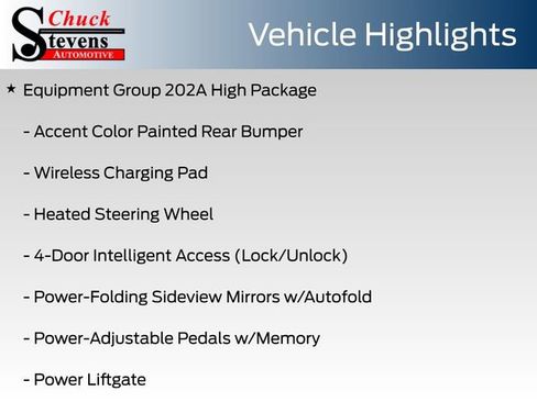 Used 2024 Ford Expedition XLT image 5