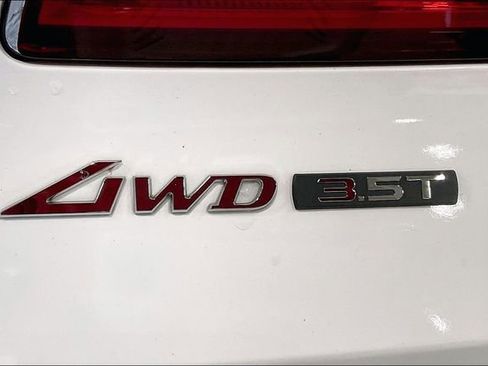 Used 2025 Genesis GV80 3.5T Prestige AWD/4WD image 10