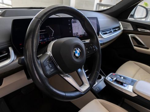 Used 2023 BMW X1 xDrive28i w/ Premium Package AWD/4WD image 17