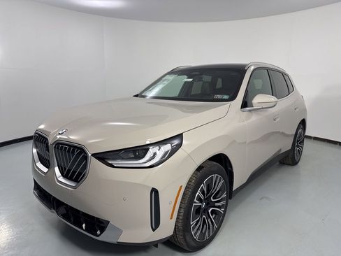 New 2026 BMW X3 xDrive30 w/ Premium Package image 3