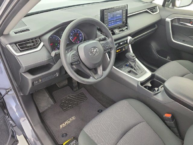 Used 2019 Toyota RAV4 XLE FWD image 20