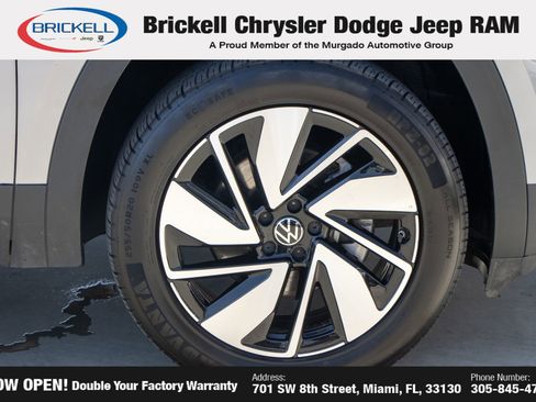 Used 2024 Volkswagen Atlas SE FWD image 35