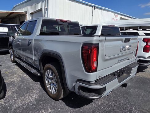 Used 2025 GMC Sierra 1500 Denali image 5