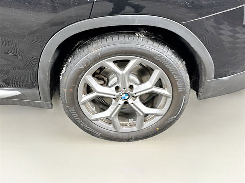 Used 2023 BMW X3 xDrive30i w/ Premium Package image 25