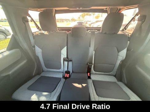 Used 2022 Ford Bronco Big Bend w/ Sasquatch Package image 24