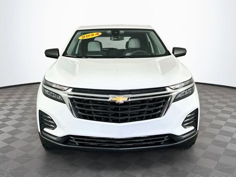 Used 2024 Chevrolet Equinox LS w/ LS Convenience Package AWD/4WD image 4