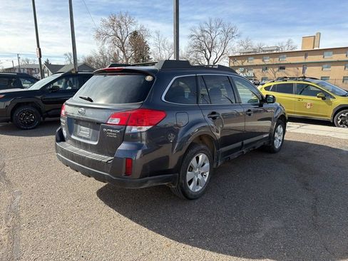 Used 2012 Subaru Outback 2.5i Premium w/ All-Weather Pkg image 2