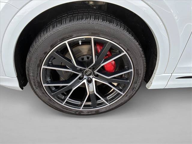 Used 2023 Audi Q8 Premium Plus AWD/4WD image 9