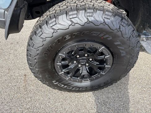 New 2025 Ford Bronco Raptor w/ Interior Carbon Fiber Pack image 13