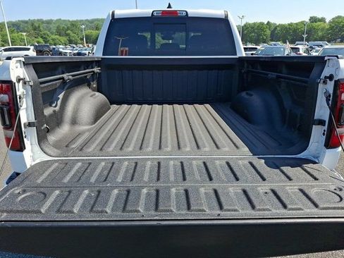 Used 2023 RAM 1500 Big Horn AWD/4WD image 34