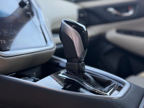 Used 2022 Subaru Legacy Premium image 20