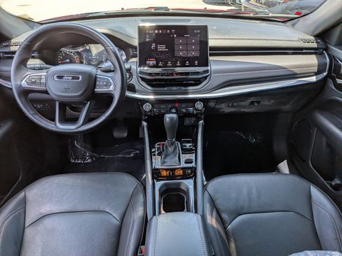Used 2022 Jeep Compass Limited AWD/4WD image 17