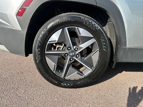 Used 2025 Hyundai Tucson SEL FWD image 39