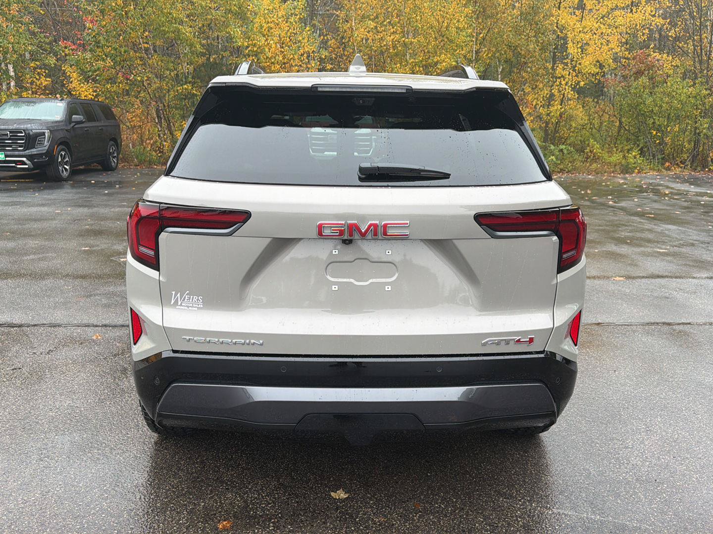 New 2027 GMC Terrain AT4 w/ Convenience Package III AWD/4WD image 4