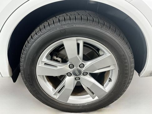 Used 2019 Audi Q5 2.0T Premium Plus AWD/4WD image 11