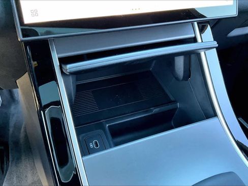 New 2026 Land Rover Range Rover Velar S image 23