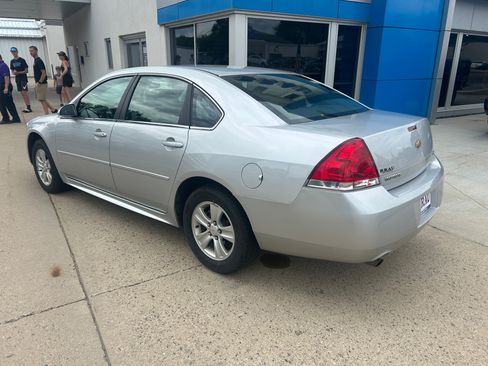 Used 2016 Chevrolet Impala Limited LS FWD image 8