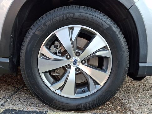 Used 2019 Subaru Ascent Premium AWD/4WD image 8