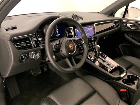 Used 2025 Porsche Macan S AWD/4WD image 21