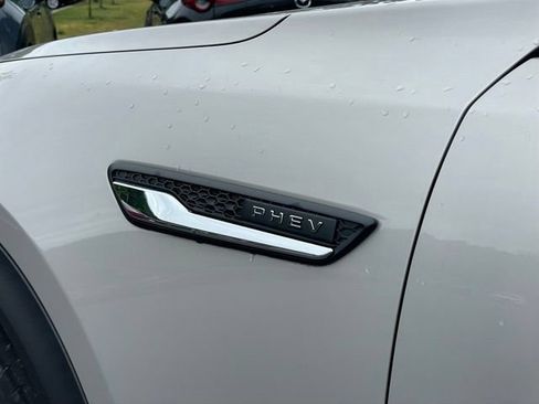 Used 2024 MAZDA CX-90 Plug-In Hybrid w/ Preferred AWD/4WD image 28