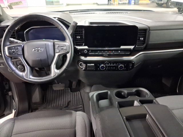 Used 2026 Chevrolet Silverado 1500 RST AWD/4WD image 10